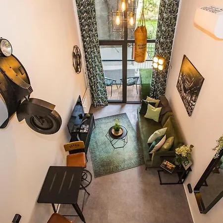 Urbanjungle - Your Trendy Loft In