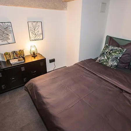 Urbanjungle - Your Trendy Loft In *