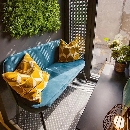 דירה Urbanjungle - Your Trendy Loft In בודפשט